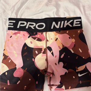 Nike Pro Camo Leggings - Pink and Brown